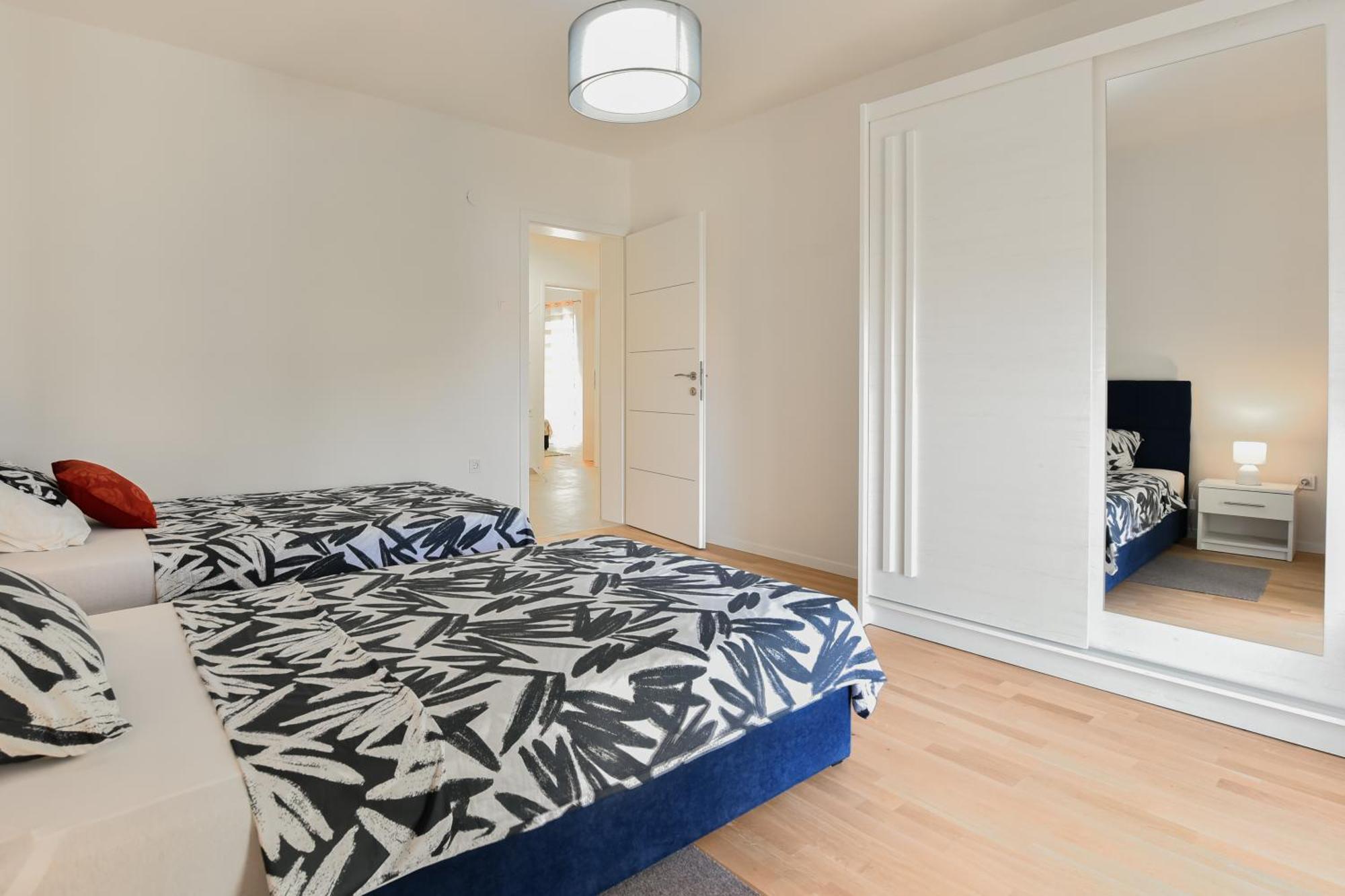 New Luxury 3 Bedroom 4 Air Conditioners Zadar Eksteriør bilde